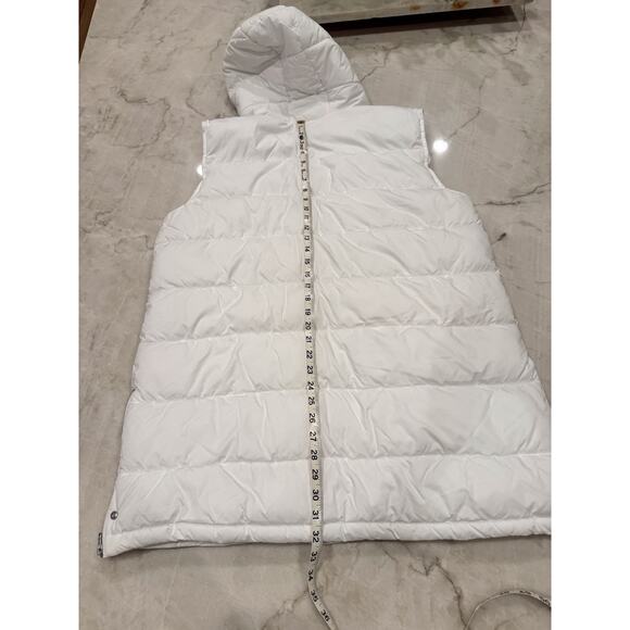 NWOT Zella Puffer Vest Size L White Long Hooded Full Zip Sporty Chic Gorpcore - Picture 8 of 9
